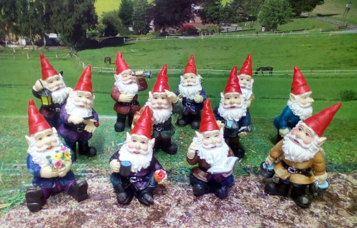 12 Stück Gartenzwerge,Blumentopfzwerge,ca 9cm,neu,Kunstharz,Gartendeko,neu