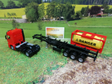 3922-MB LKW mit Tankcontainer