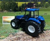 3273 - New Holland T8.390,1:32,neu in OVP