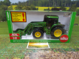 3652 - John Deere mit Frontlader