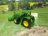 3652 - John Deere mit Frontlader