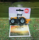 1563- Massey Ferguson mit Salzstreuer, Neuheit 2/25, Siku Blister,neu in OVP