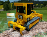 Bruder Cat Bulldozer  ,1:16,neu in OVP, Baustelle, Bauernhof