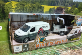Kids Globe VW Transporter mit Minibagger weiß,Spielset,metall/kunstst.neu in OVP
