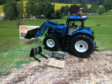 6798 - New Holland T7.315 mit Frontlader und App Steuerung und Fernbedienung (Komplettset)