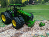 3292 - John Deere 8R 410 mit Doppelbereifung,1:32,neu in OVP