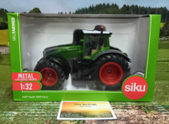 3287 - Fendt 1050 Vario,1:32,neu in OVP,Traktor,Landmaschine