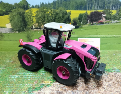 Siku Control Claas Xerion 5000 Agritechnica 2023, limeted Edition, neu in OVP Rosa