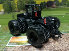 Siku Control Art.Nr.:6799,Claas Xerion,Black Edition,100 Jahre Sieper,neu in OV