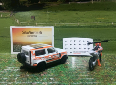 1114-Land Rover Defender mit KTM Motorrad,Neuheit 1/2026,Siku Blister