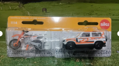 1114-Land Rover Defender mit KTM Motorrad,Neuheit 1/2026,Siku Blister