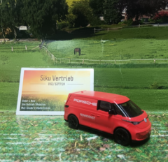 1121-VW ID.Buzz Cargo Porsche Renndienst,Siku Blister,Neuheit 2/2026