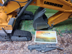 Siku Bagger 32 / BT - Greiferservo - Greifer - Getriebe
