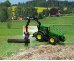 1974 - John Deere Forsttraktor,1:50,neu in OVP