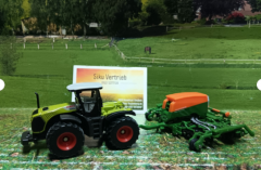 1826 - Traktor mit Sämaschine,neu in OVP,1:87