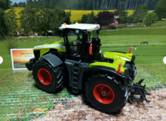 6791 - Claas Xerion 5000 Trac VC mit Bluetooth App Steuerung