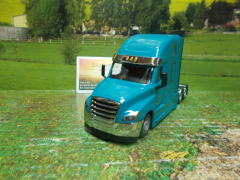 2717 - Freightliner Cascadia