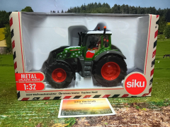 3224-SIKU Weihnachts Traktor 2024,1:32,neu in OVP,Sonderedition